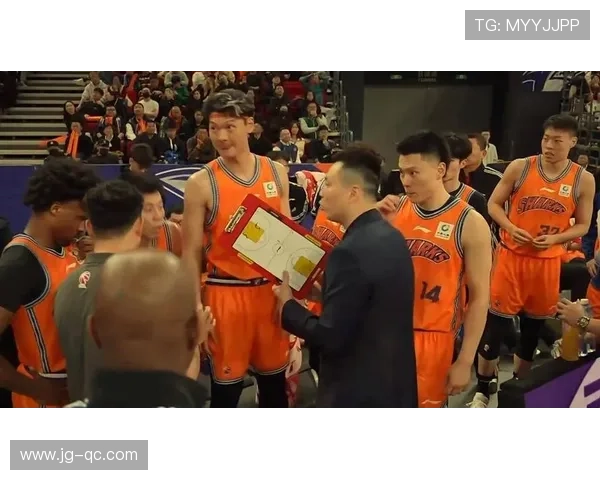 卡马拉全能表现助力球队胜利11投5中贡献13分7篮板3助攻2抢断1盖帽正负值5